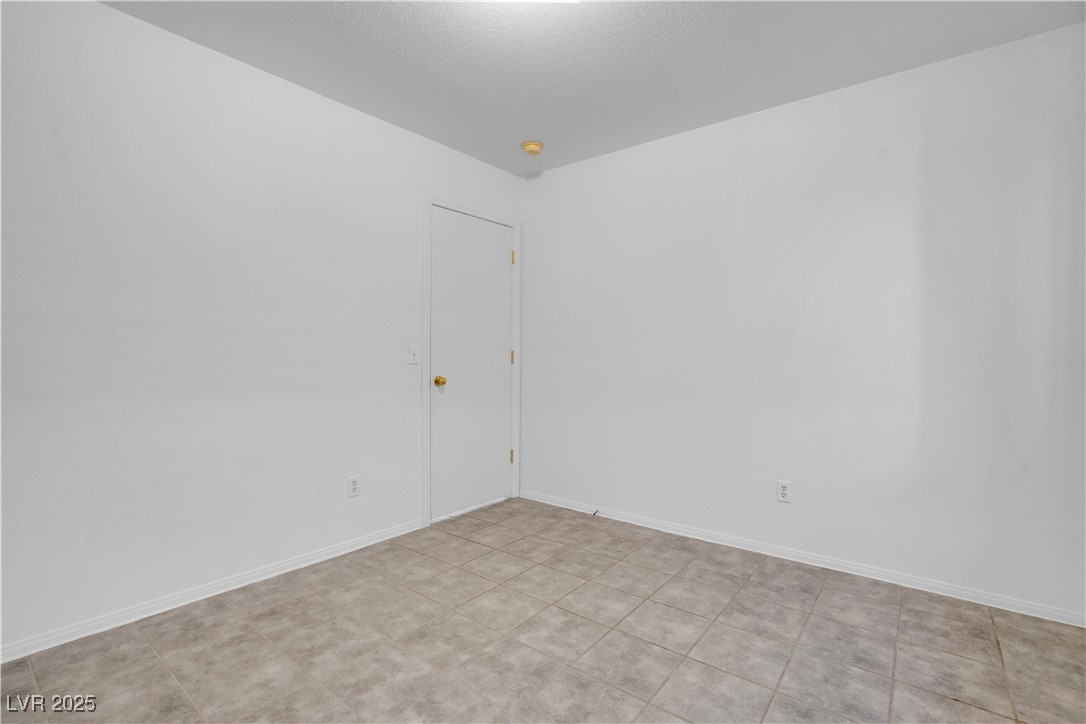 2831 Goldrush Street Property Photo 26
