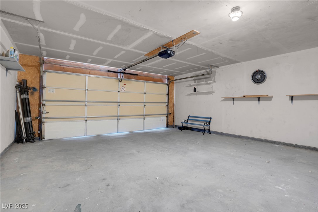 2831 Goldrush Street Property Photo 32