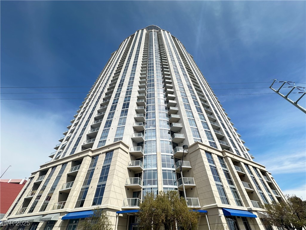 200 West Sahara Avenue 3909 Property Photo