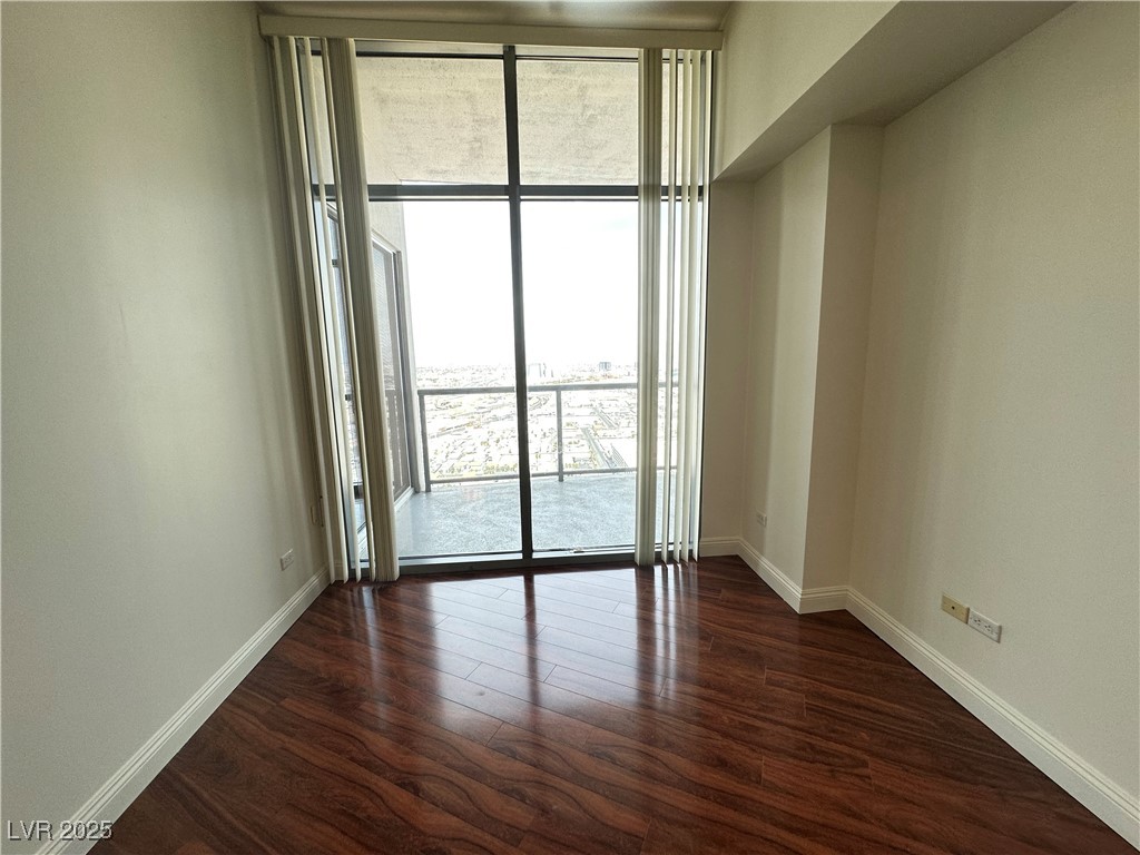 200 West Sahara Avenue 3909 Property Photo 17