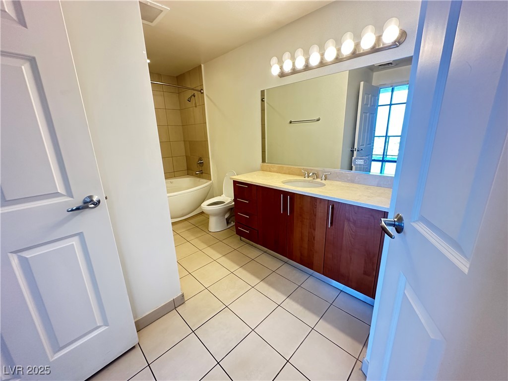 200 West Sahara Avenue 3909 Property Photo 22