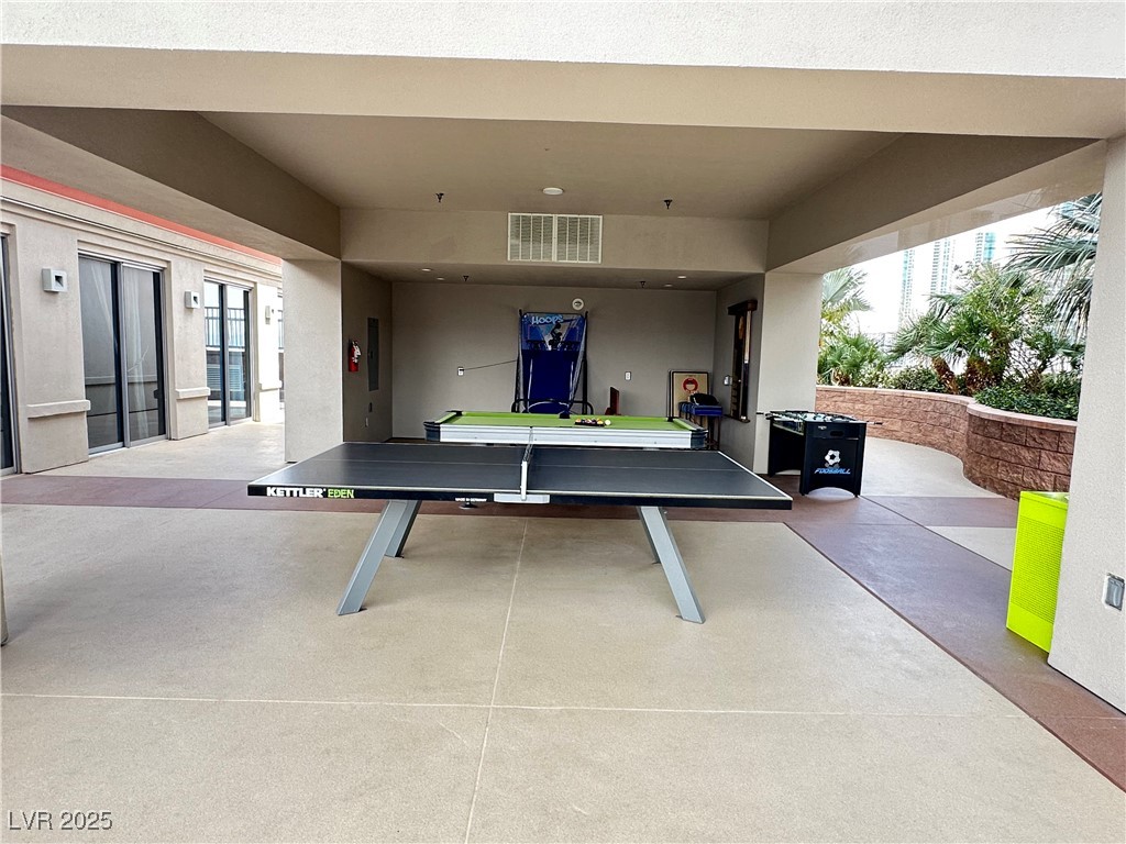 200 West Sahara Avenue 3909 Property Photo 51