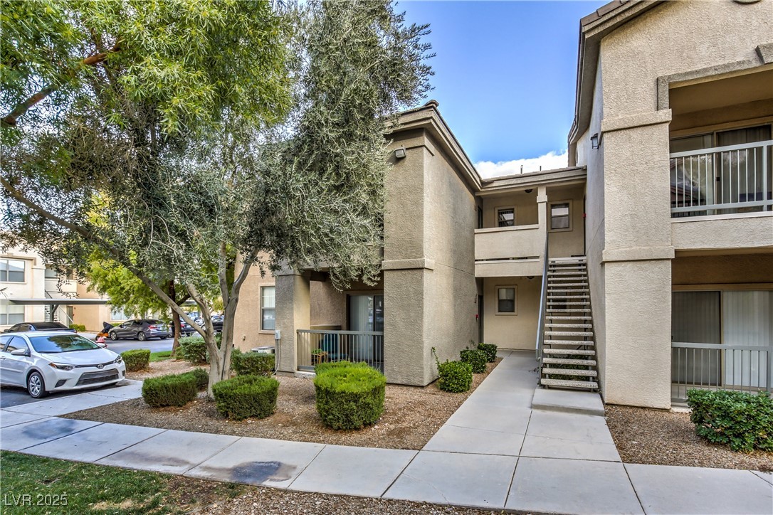 89113 Real Estate Listings Main Image