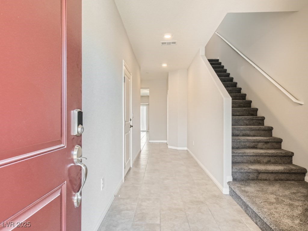 10748 Wild Poppy Avenue Property Photo 7