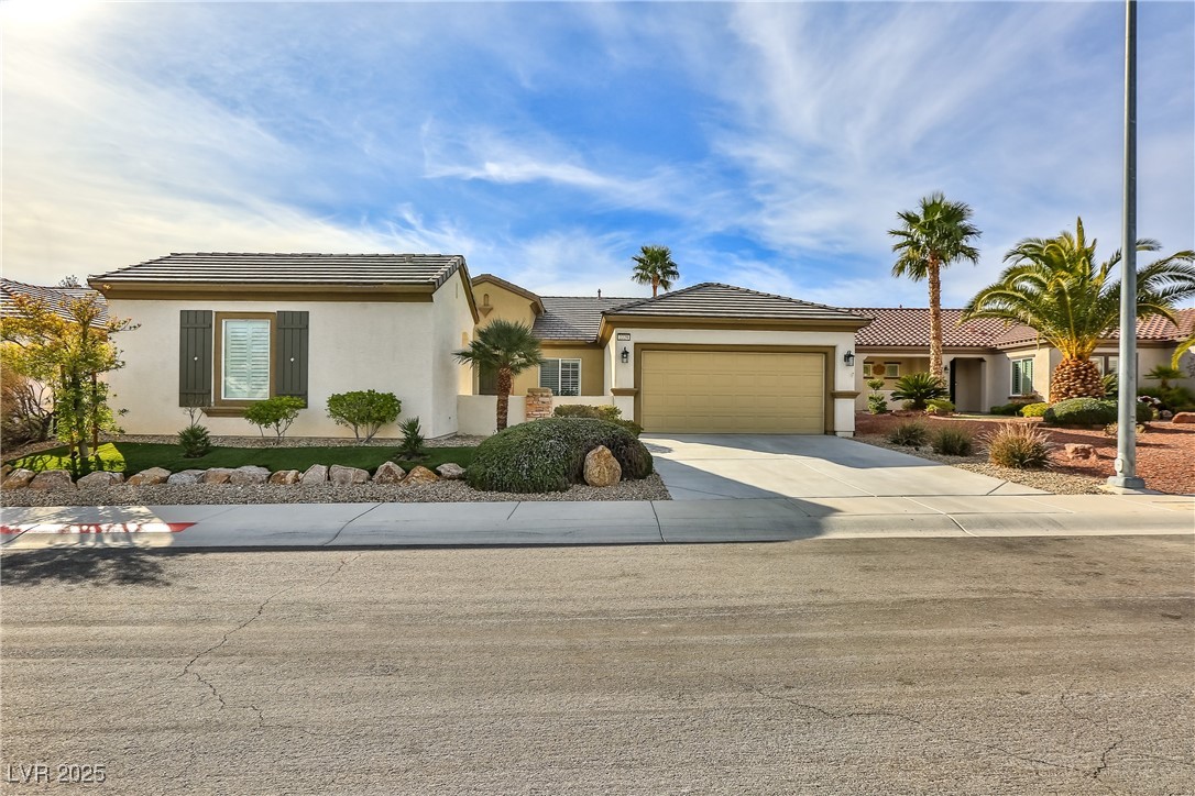 2229 Suffron Hills Court Property Photo 1