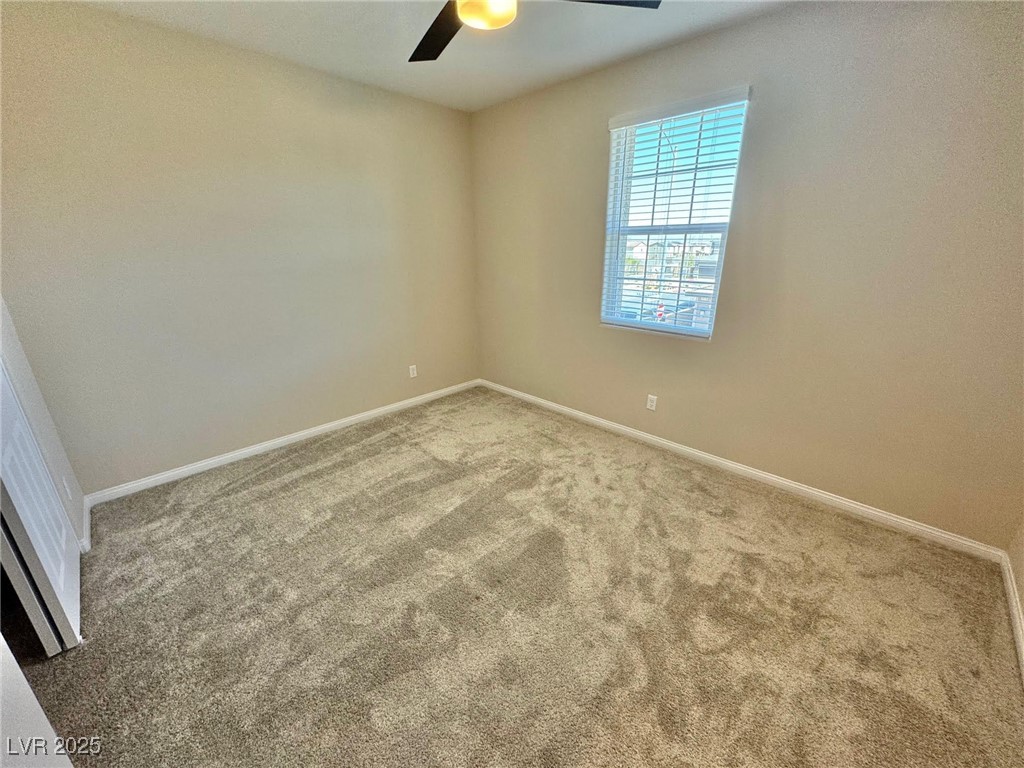 4565 Queens Hill Street Property Photo 17