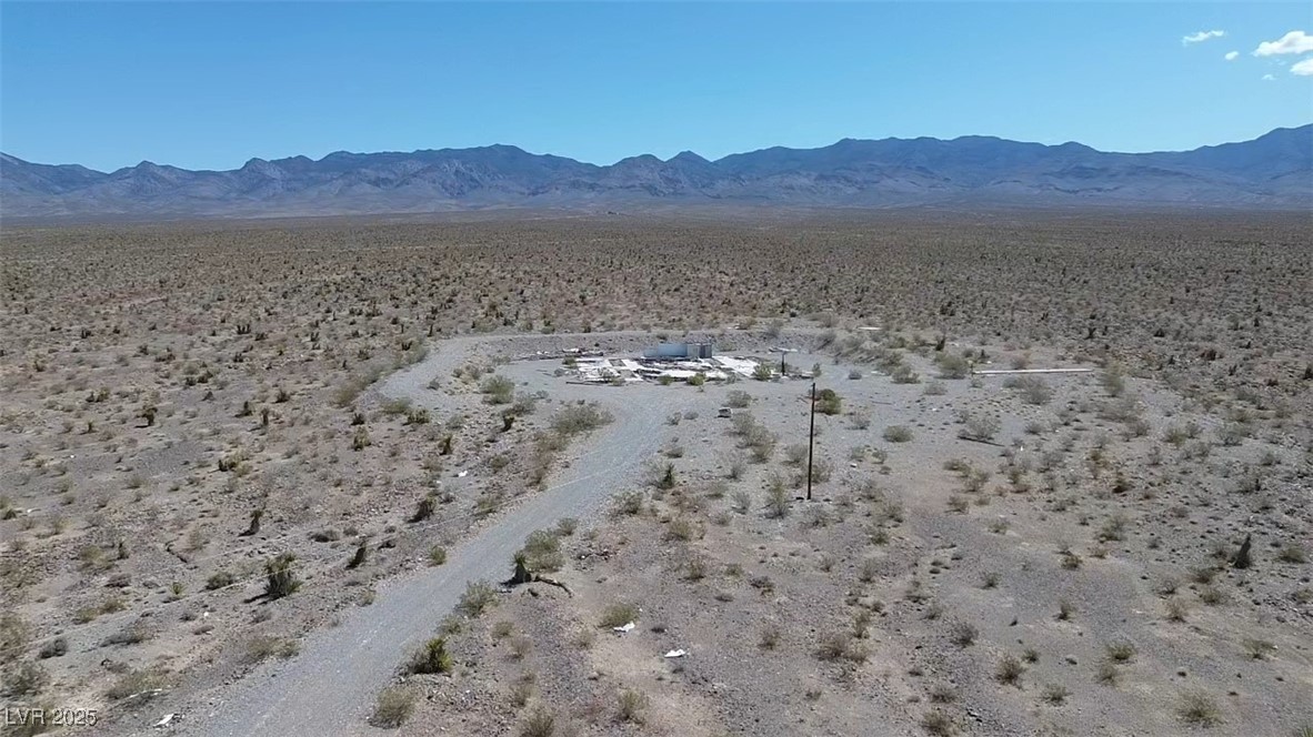 7601 North Blagg Road Property Photo 4
