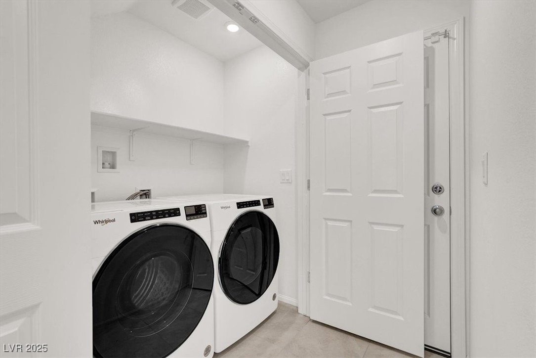 5609 Steampunk Street Property Photo 10