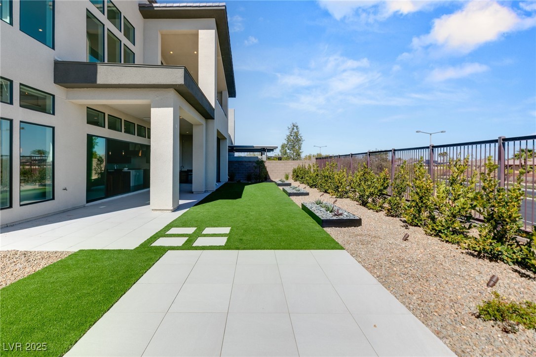 10655 Patina Hills Court Property Photo 35