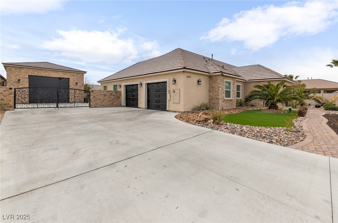 8369 Eagle Estates Court Property Photo