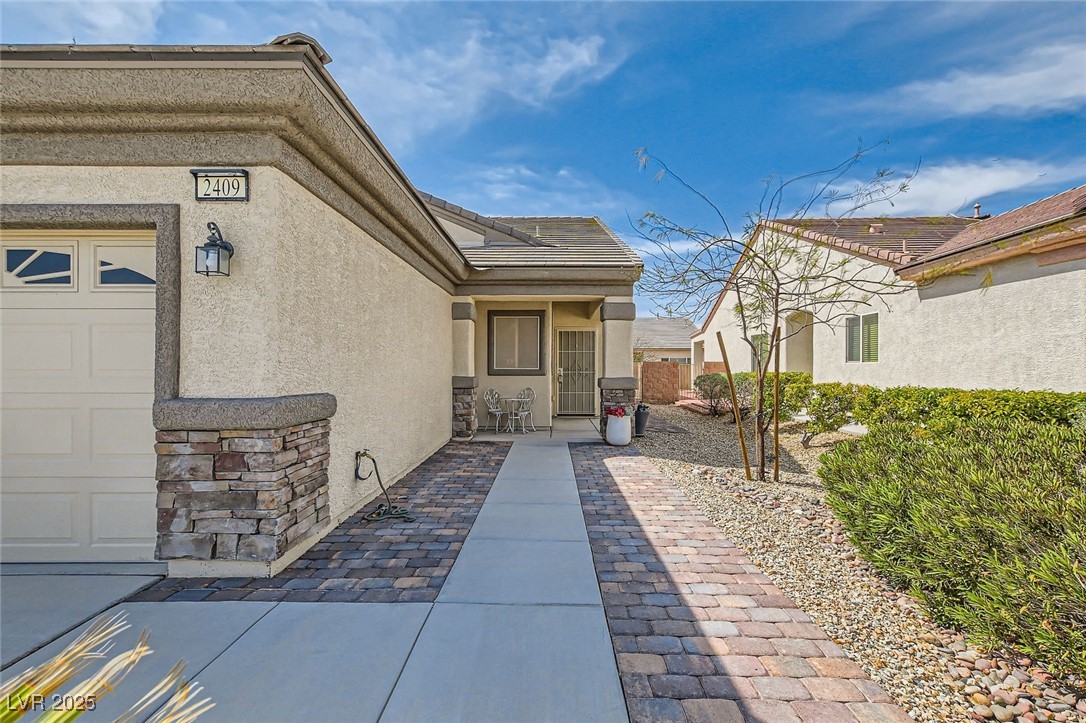 2409 Garganey Avenue Property Photo 4
