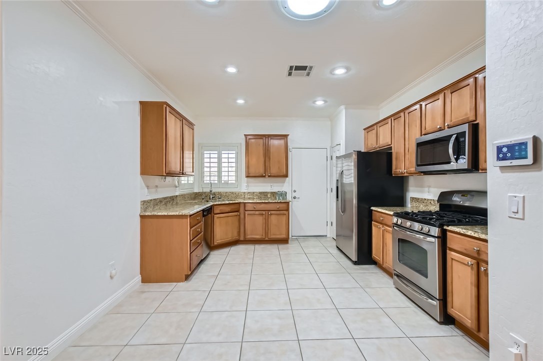 2409 Garganey Avenue Property Photo 12