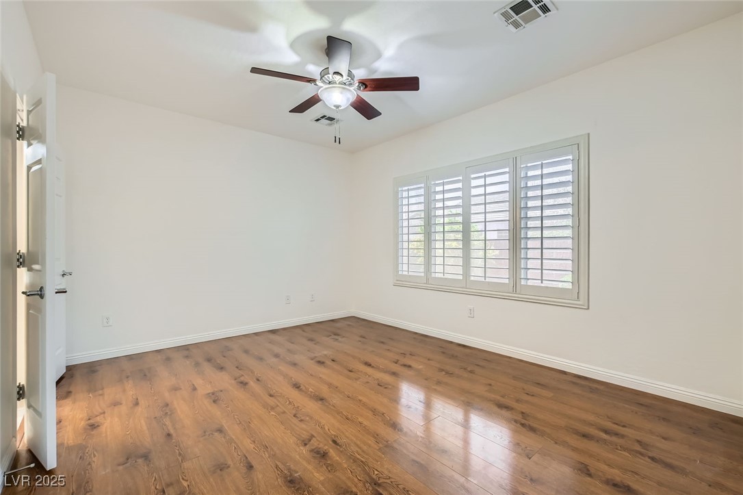 2409 Garganey Avenue Property Photo 16