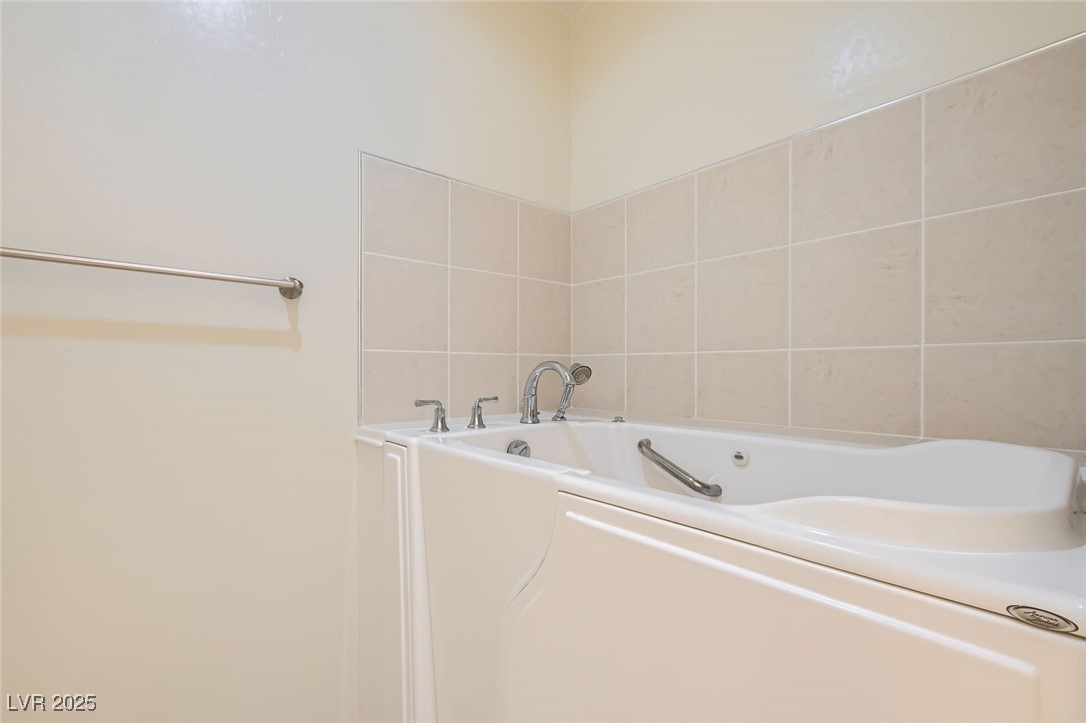 2409 Garganey Avenue Property Photo 21