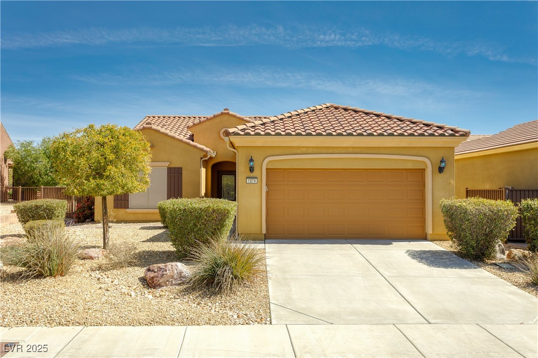 1074 Wagon Trail Property Photo