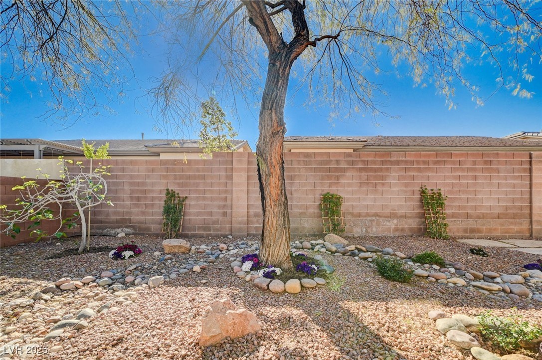 3663 Coventry Gardens Drive Property Photo 44
