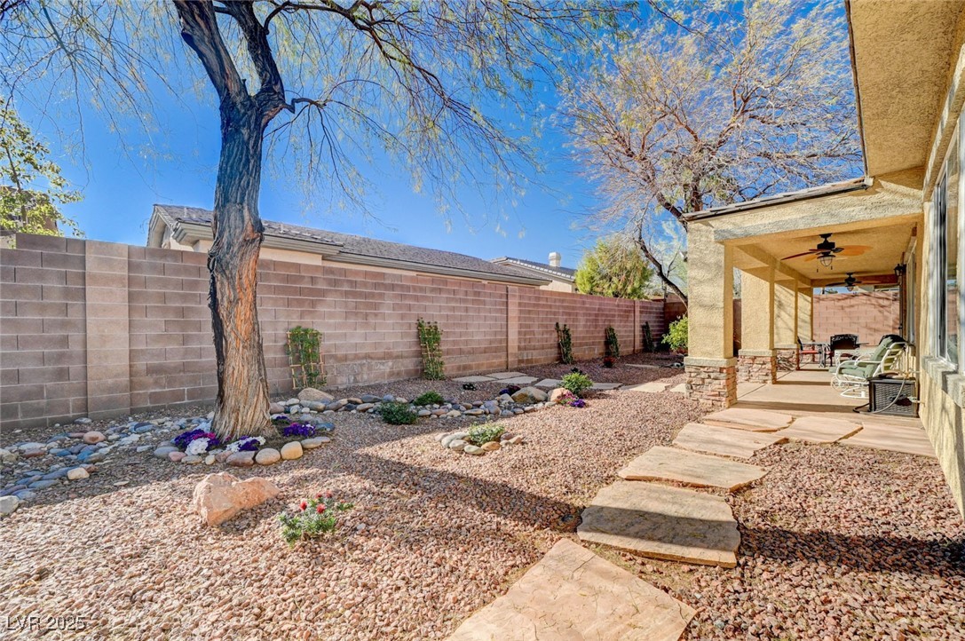 3663 Coventry Gardens Drive Property Photo 45