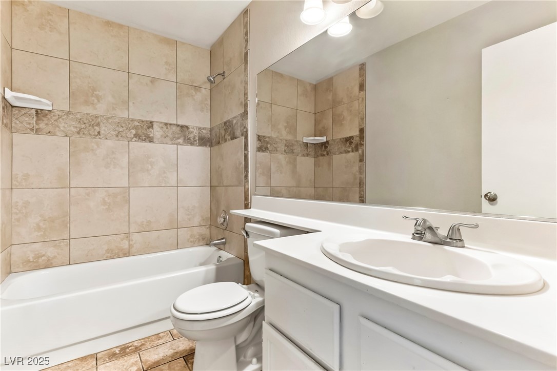 2232 Aspen Mirror Way 103 Property Photo 18