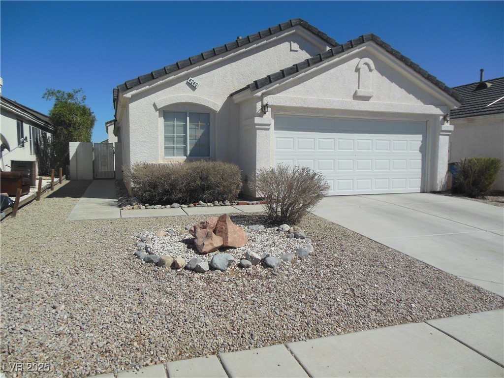 4240 Village Hills Street Property Photo