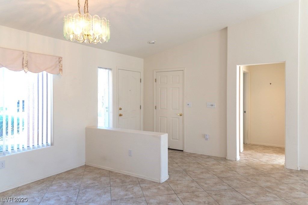 11009 Hawk Valley Avenue Property Photo 6