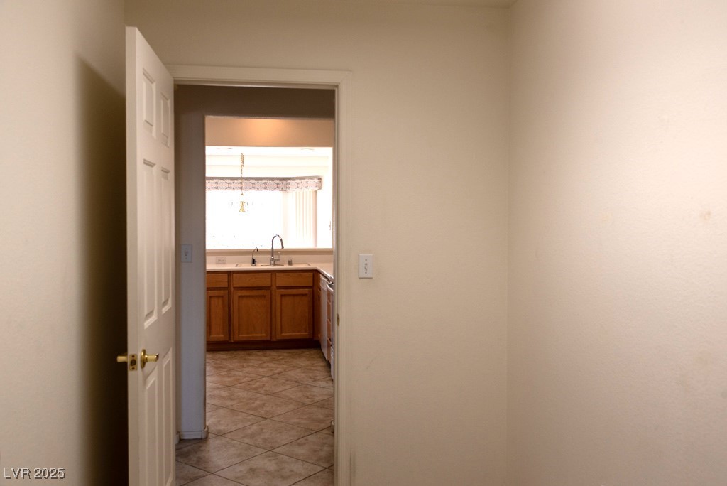 11009 Hawk Valley Avenue Property Photo 32