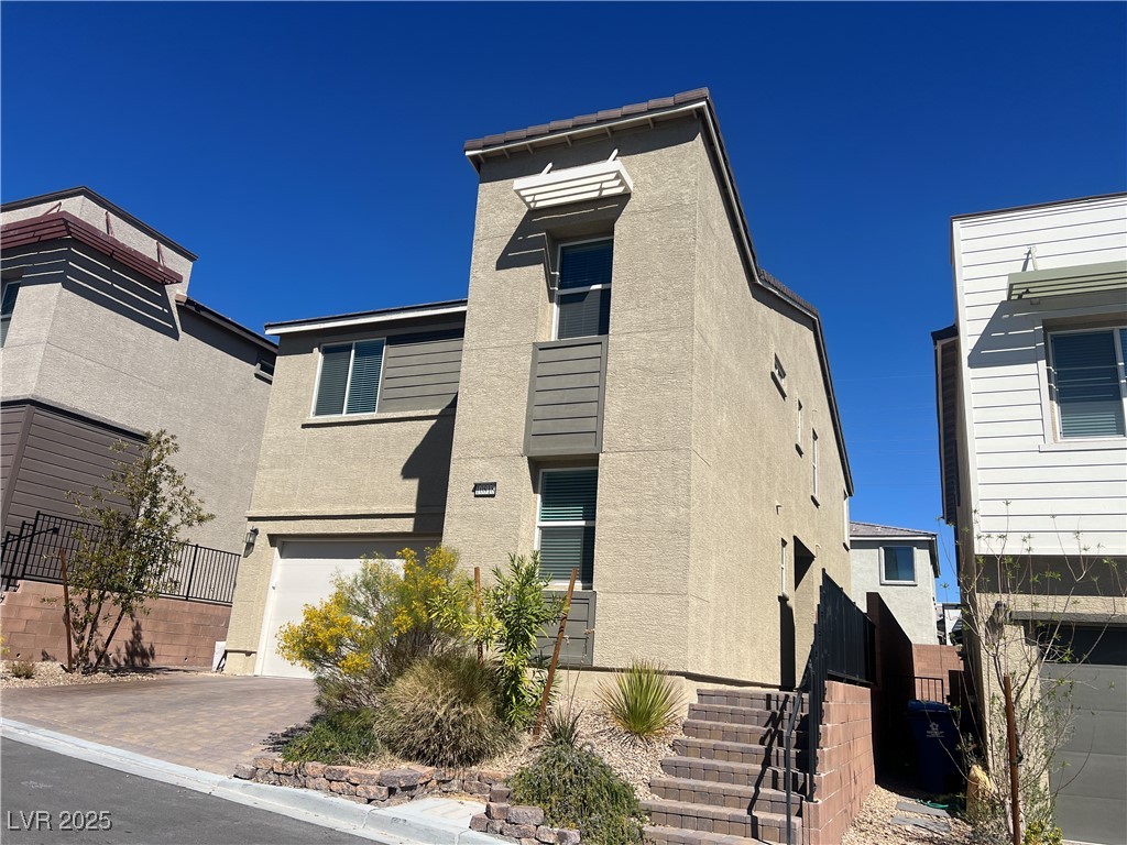 2668211 Property Photo