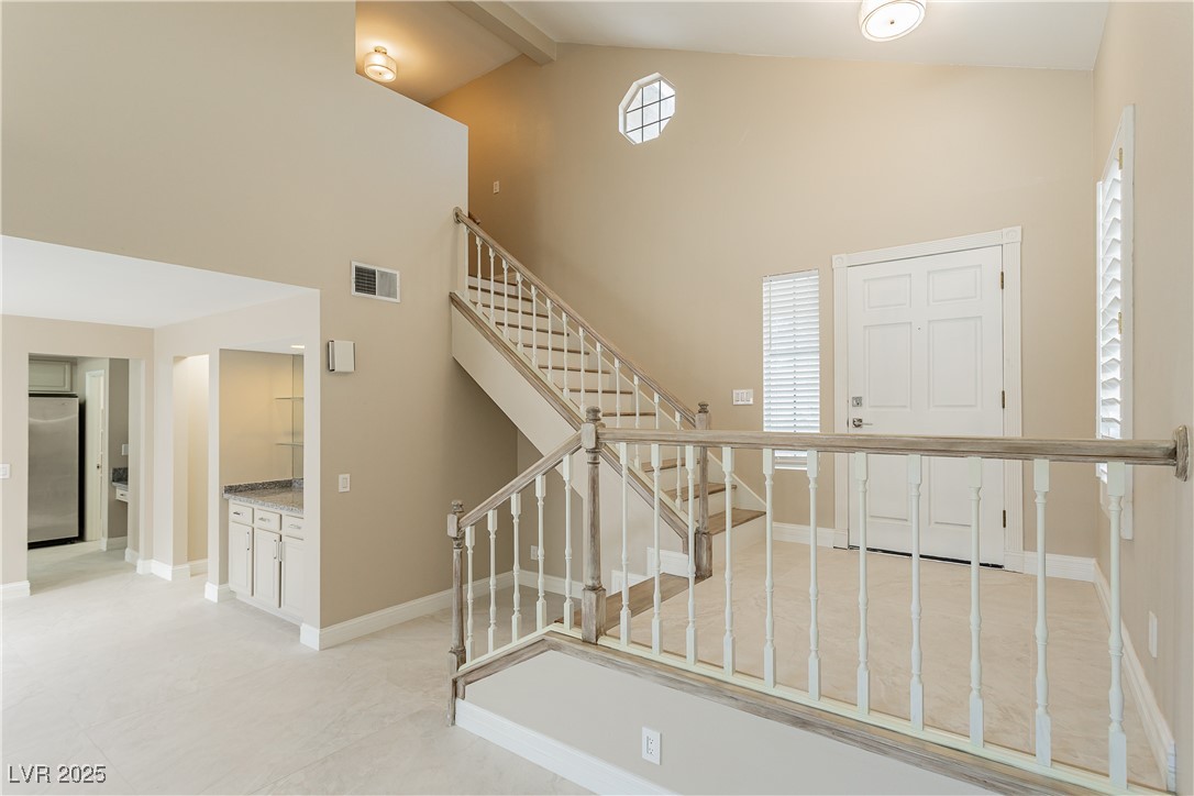9004 Crystal Glass Drive Property Photo 6