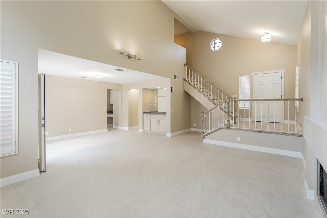 9004 Crystal Glass Drive Property Photo 7