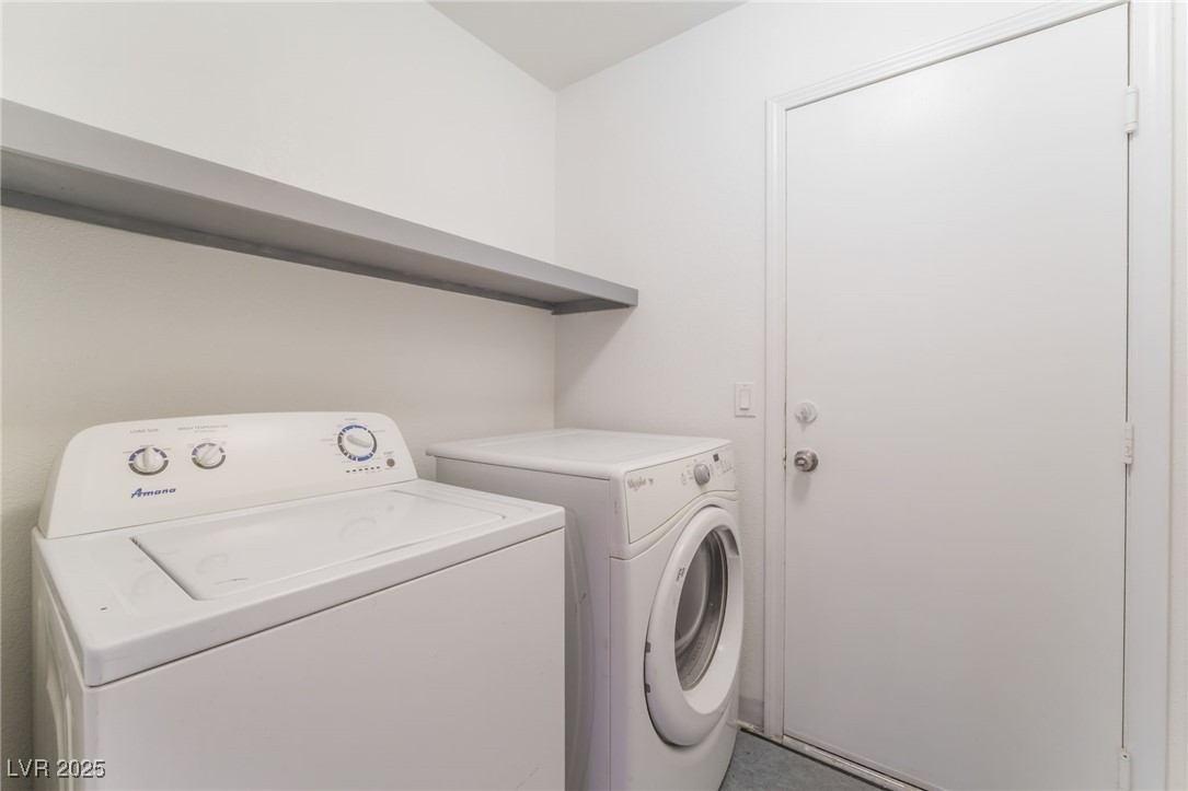 2124 Brighton Shore Street Property Photo 24