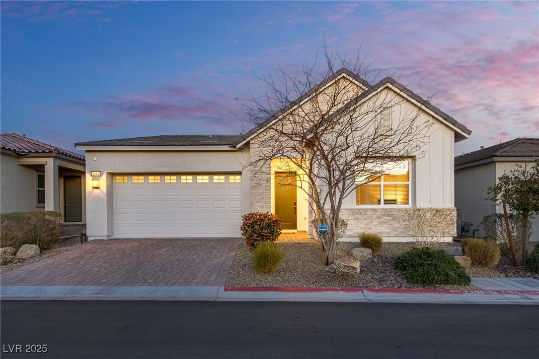 8944 Skye Canyon Ranch Street Property Photo 8