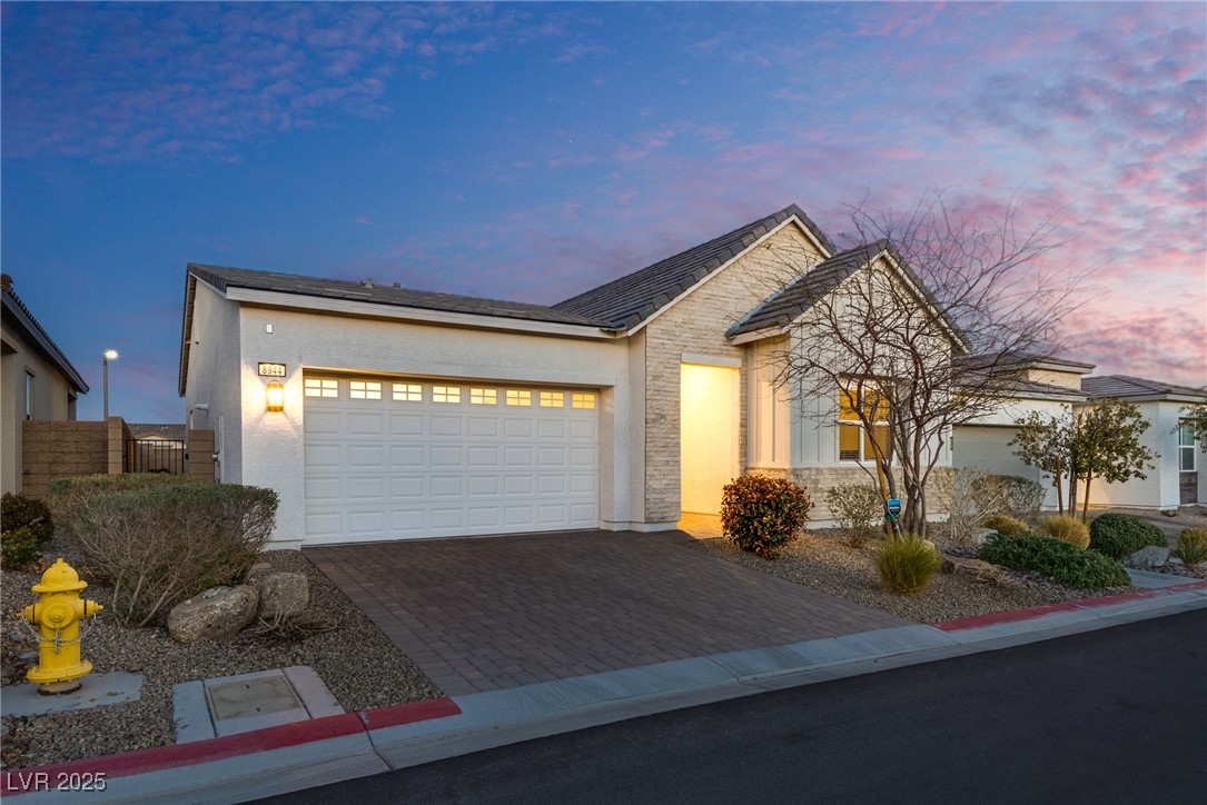 8944 Skye Canyon Ranch Street Property Photo 10