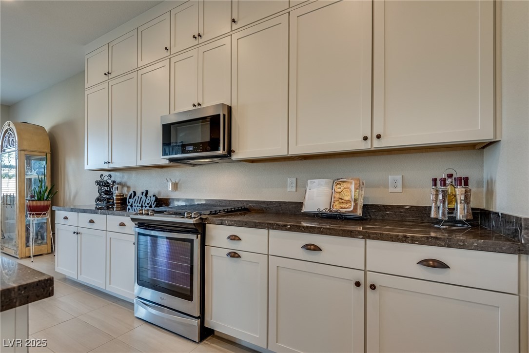 8944 Skye Canyon Ranch Street Property Photo 20