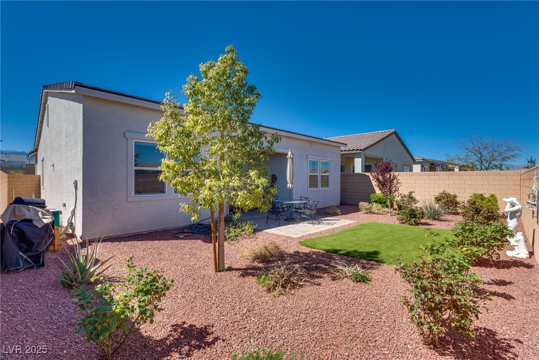 8944 Skye Canyon Ranch Street Property Photo 41