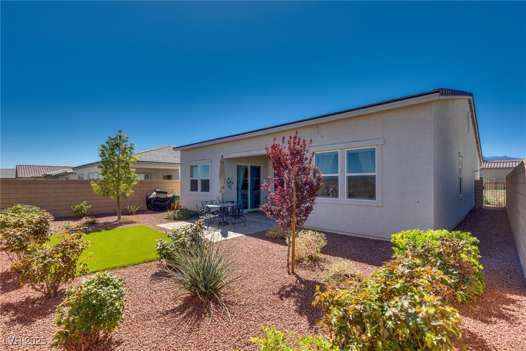 8944 Skye Canyon Ranch Street Property Photo 42