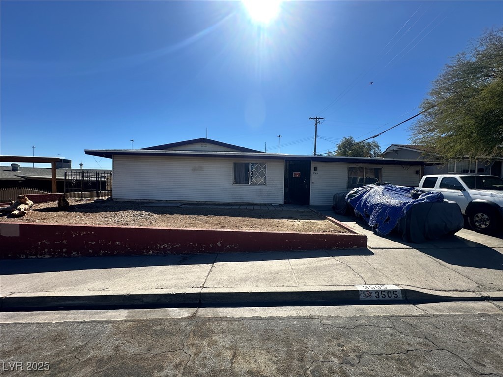 3505 West Bonanza Road Property Photo 1