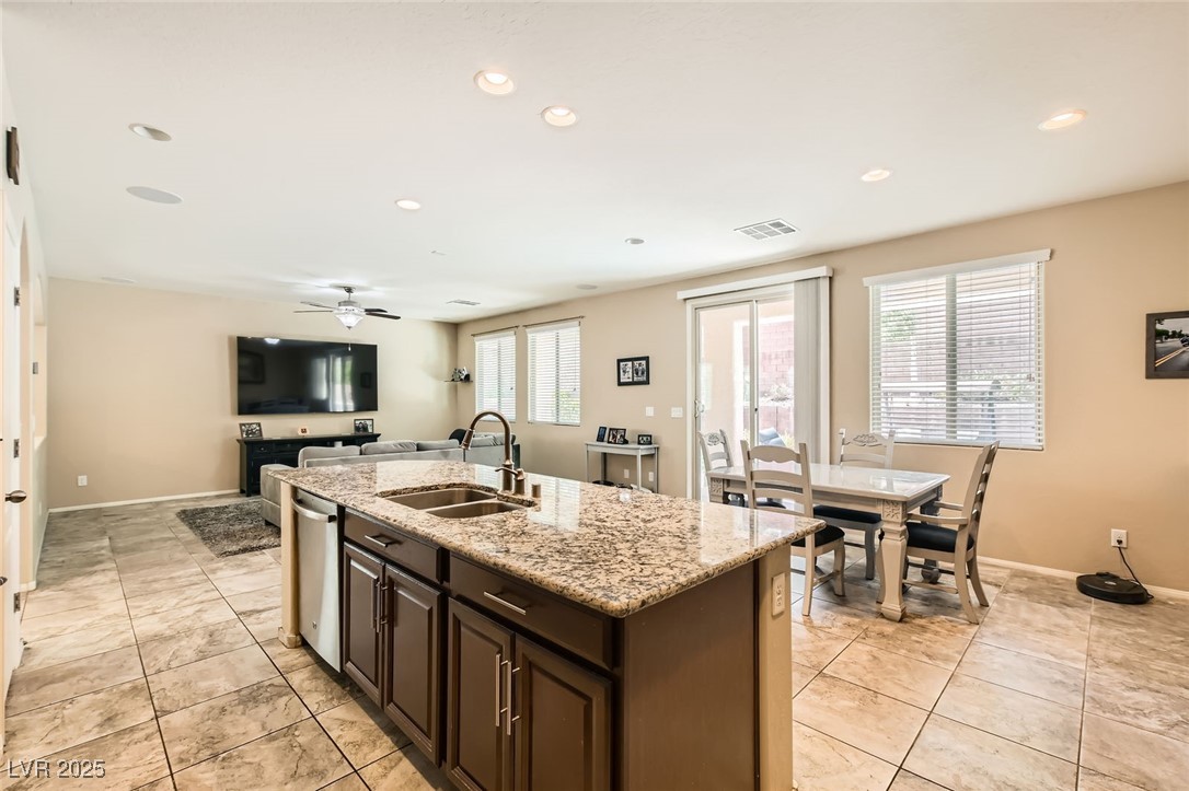 7349 Merimack Oaks Street Property Photo 10