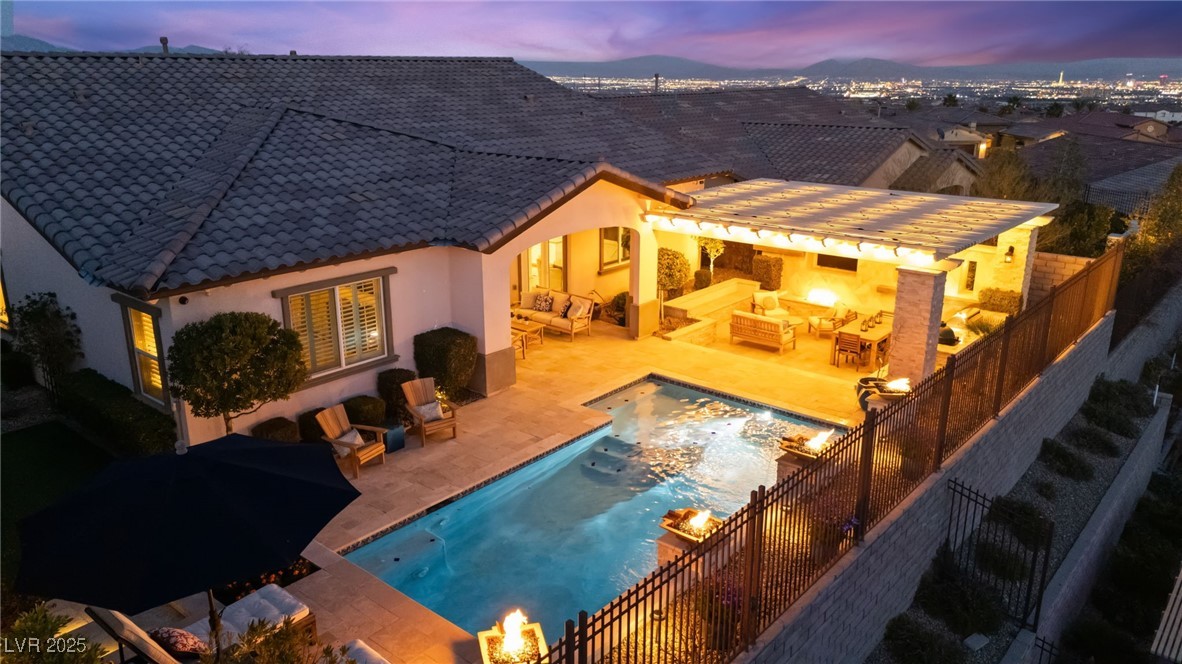 12217 Tempestad Avenue Property Photo