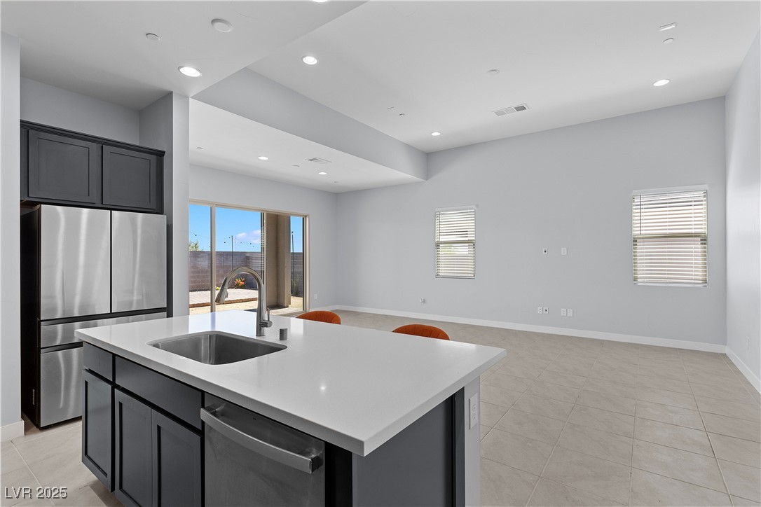 10158 Super Jovian Street Property Photo 6