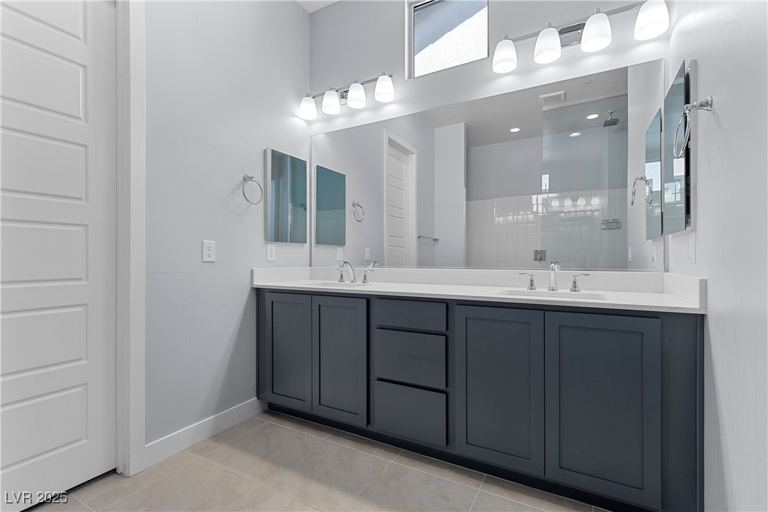 10158 Super Jovian Street Property Photo 9