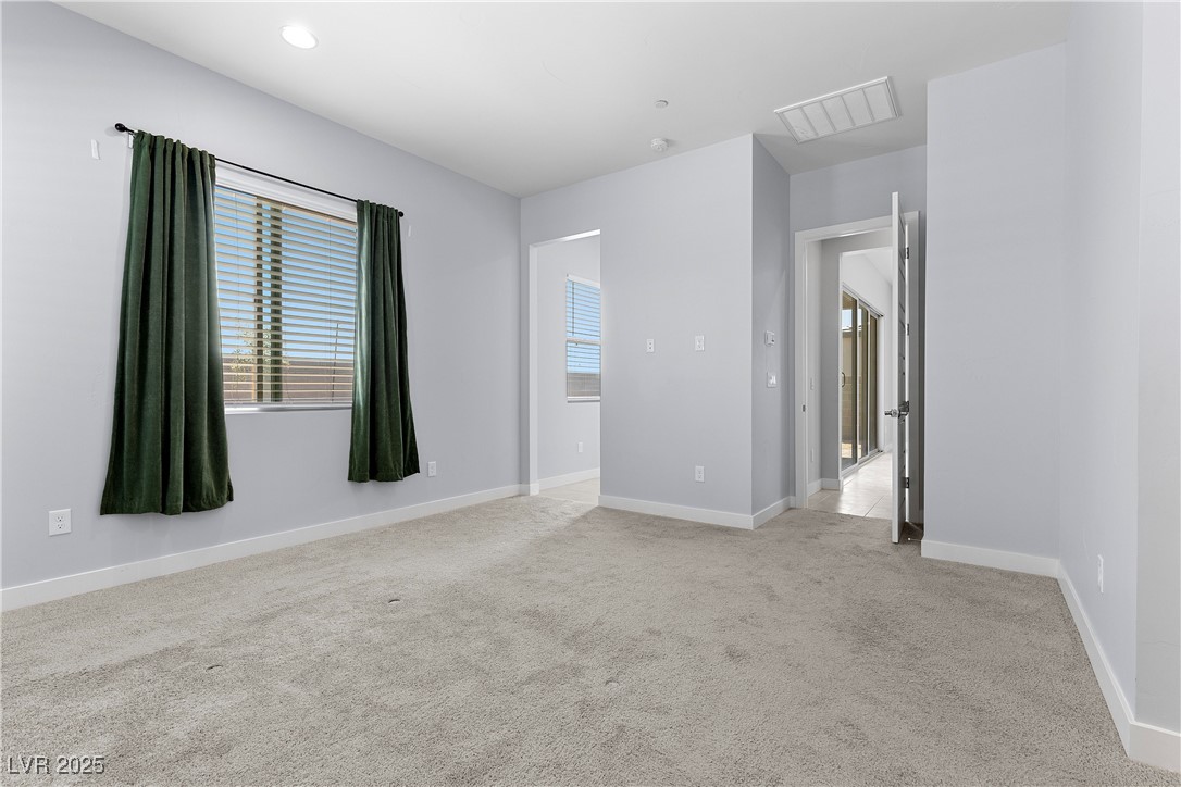 10158 Super Jovian Street Property Photo 15