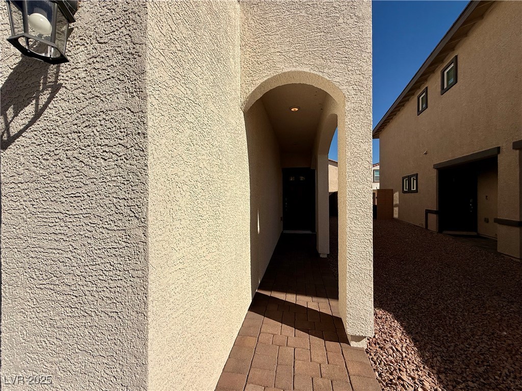 380 Canary Song Drive Property Photo 2
