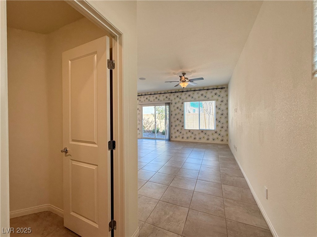 380 Canary Song Drive Property Photo 4