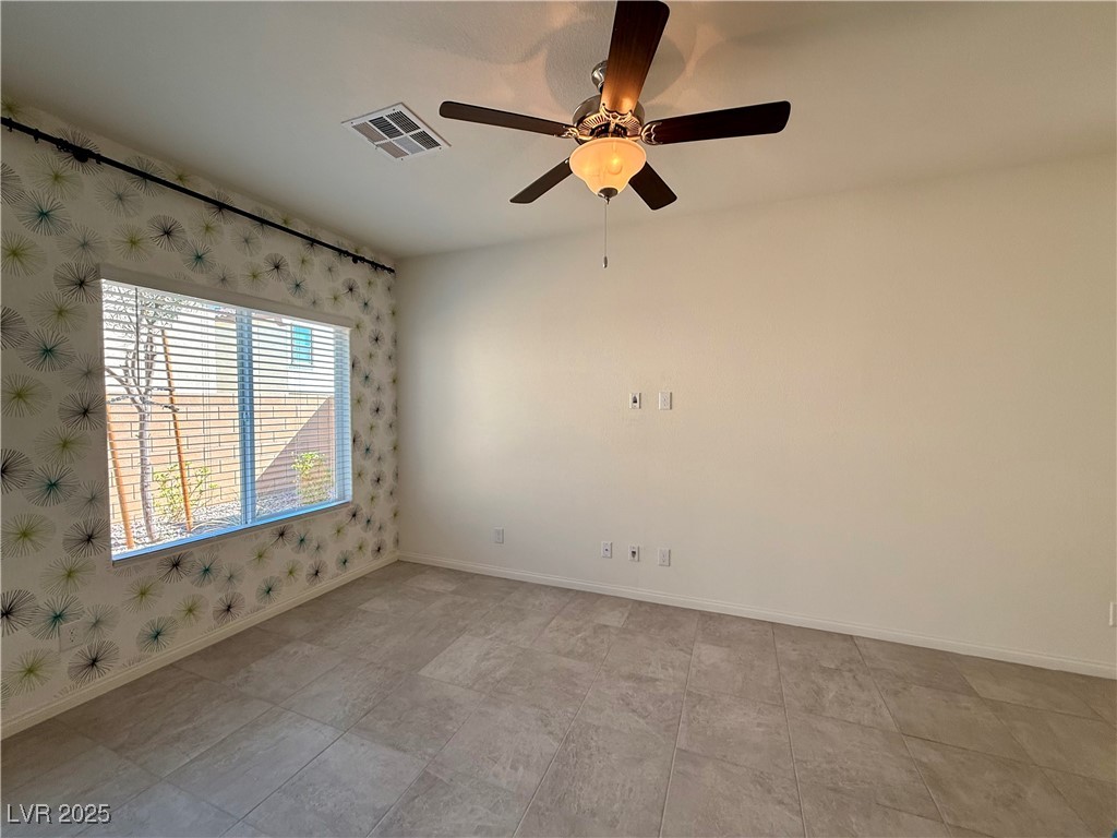 380 Canary Song Drive Property Photo 8