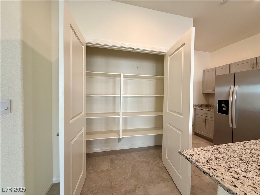 380 Canary Song Drive Property Photo 10