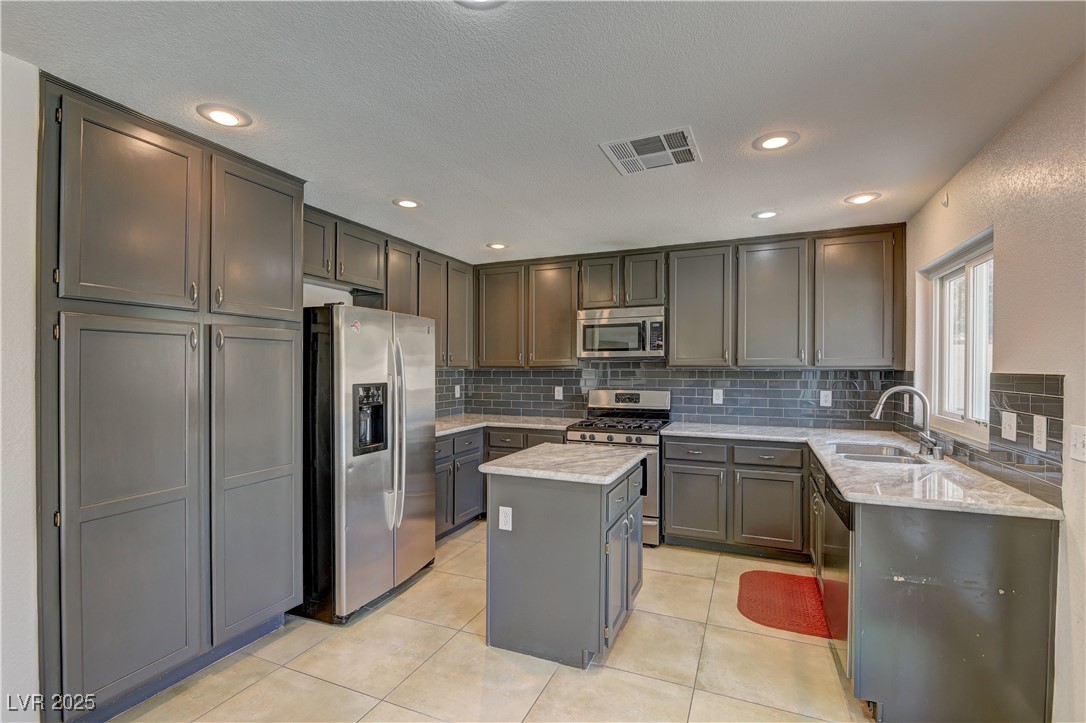 9808 Via Delores Avenue Property Photo 11