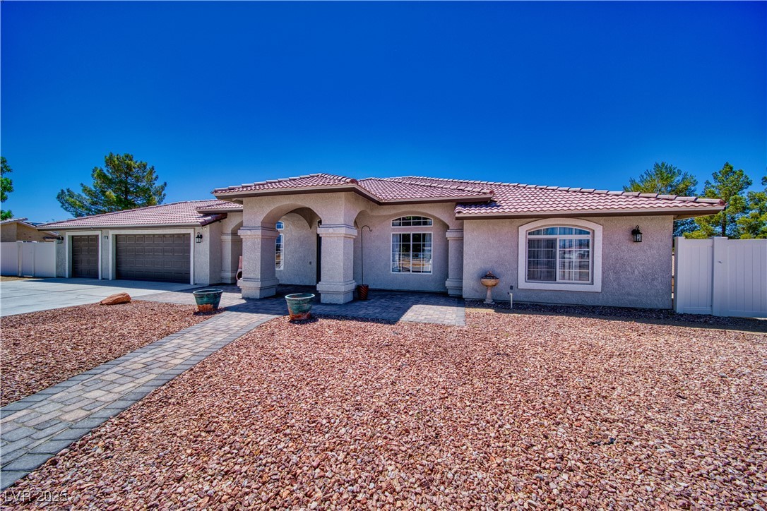 1131 China Street Property Photo 2