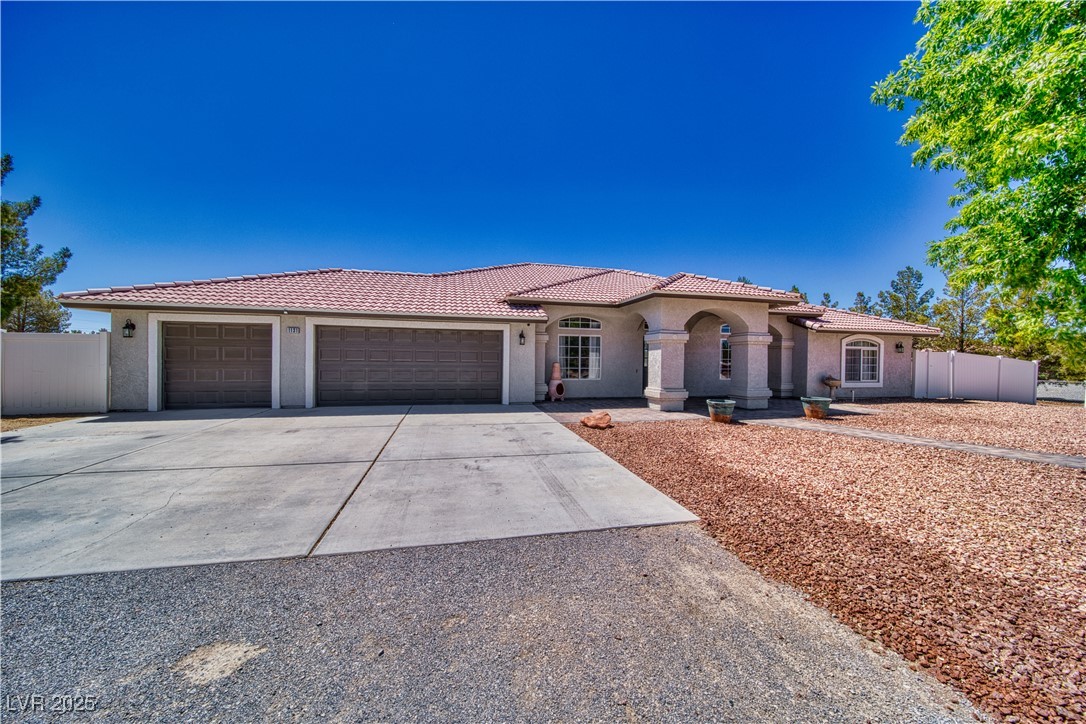 1131 China Street Property Photo 5