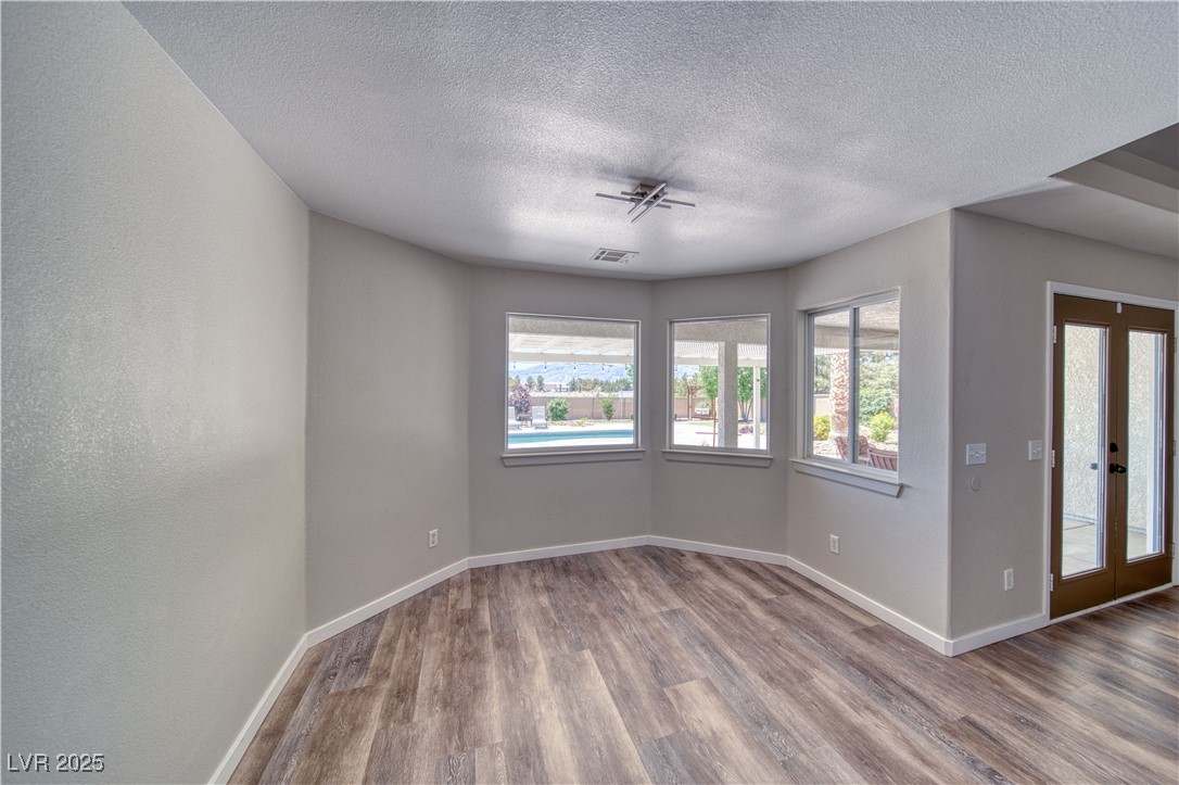 1131 China Street Property Photo 34