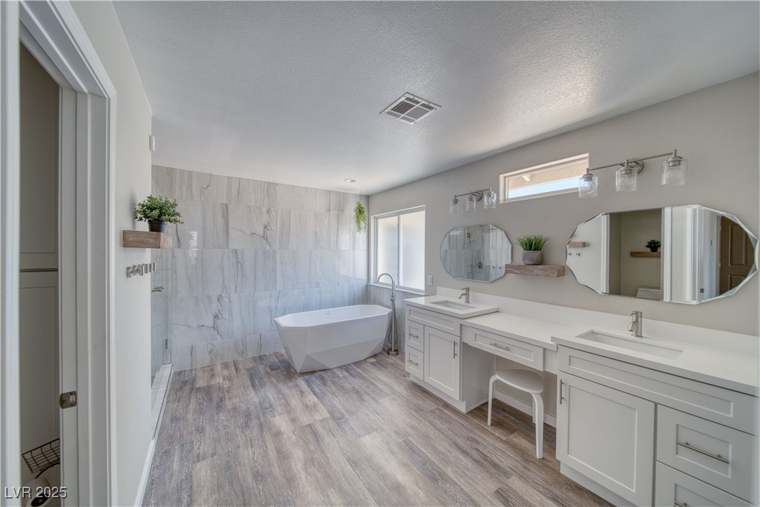 1131 China Street Property Photo 44