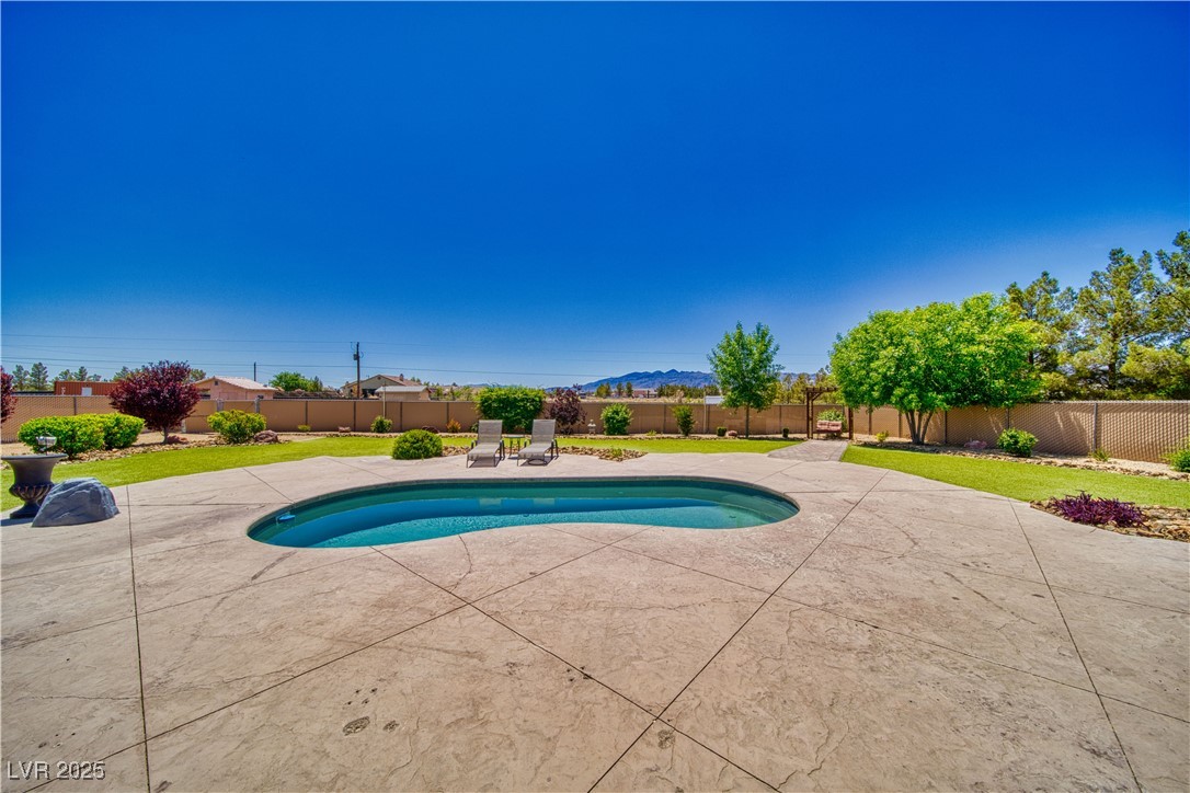 1131 China Street Property Photo 53